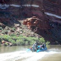Calm water scenic cruise on the Colorado River