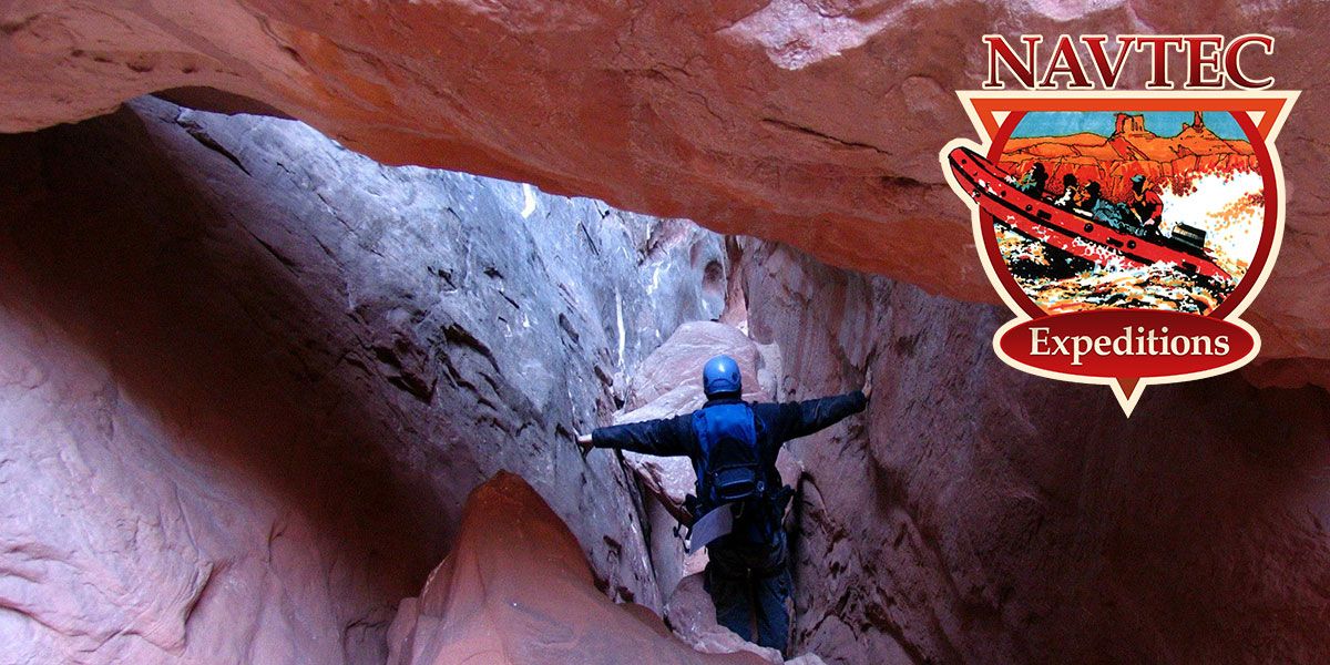 Utah Canyoneering Robbers Roost slot canyon