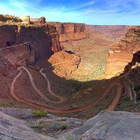 Canyonlands hikes island in the outlet sky